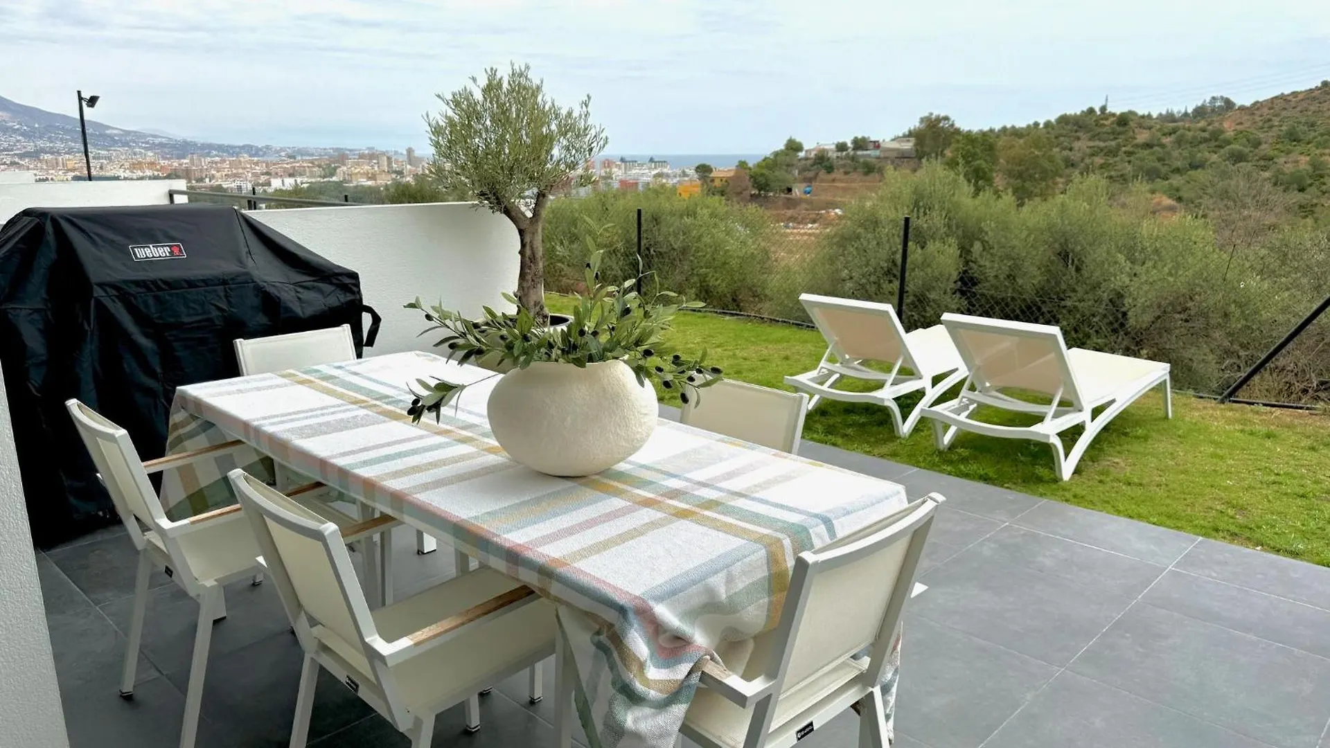 Appartamento Fantastic Elegant 2-Bedroom Appartment With Great Seaviews - Casa Lef Mijas Costa-Fuengirola