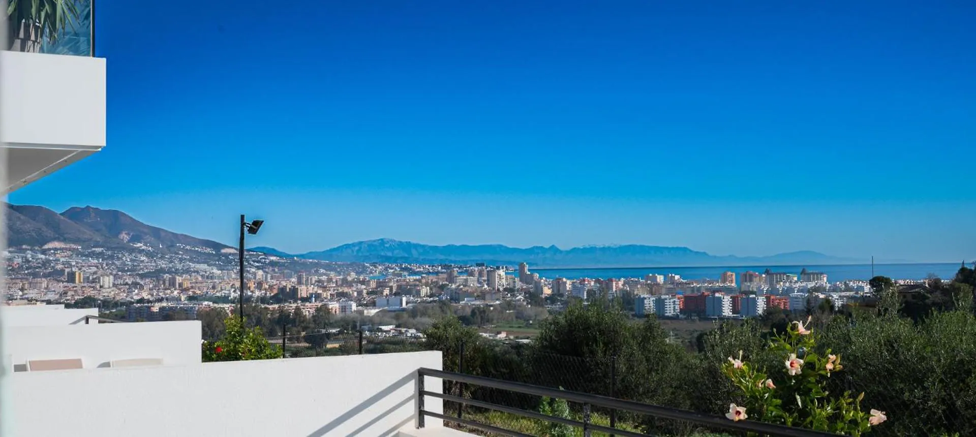Fantastic Elegant 2-Bedroom Appartment With Great Seaviews - Casa Lef Mijas Costa-Fuengirola 0*, Fuengirola